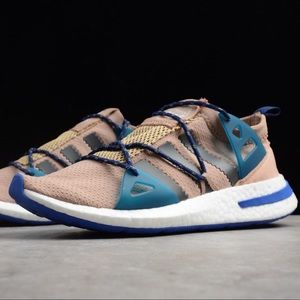 Adidas Originals | Arkyn Boost (Ash Pearl/ Grey-Noble Indigo)